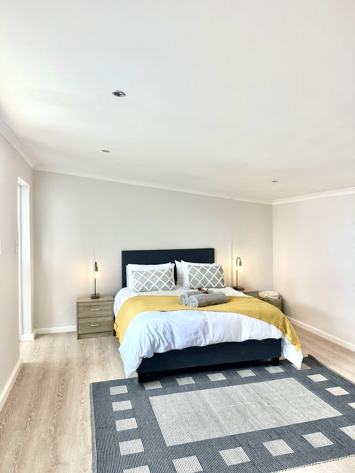 5 Bedroom Property for Sale in Camps Bay Western Cape